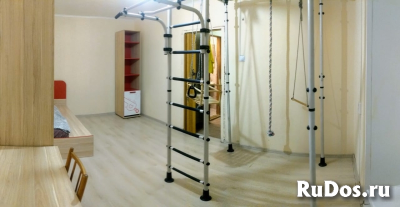 Продам 2-комнатную квартиру(Беринга) изображение 3