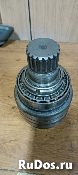 Вал гидронасоса Hitachi HPV145 2038877 фотка