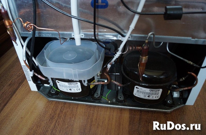 Ремонт двухкомпрессорного холодильника фото