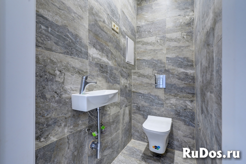 Продается трёхкомнатная квартира. изображение 7