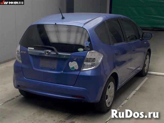 Хэтчбек гибрид Honda Fit Hybrid кузов GP1 модификация Hybrid Smart Selection изображение 4