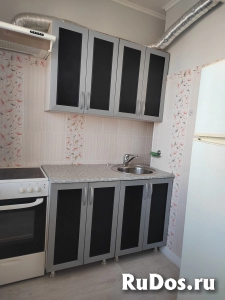Сдам 1 комнатную квартиру 25 м2 изображение 3