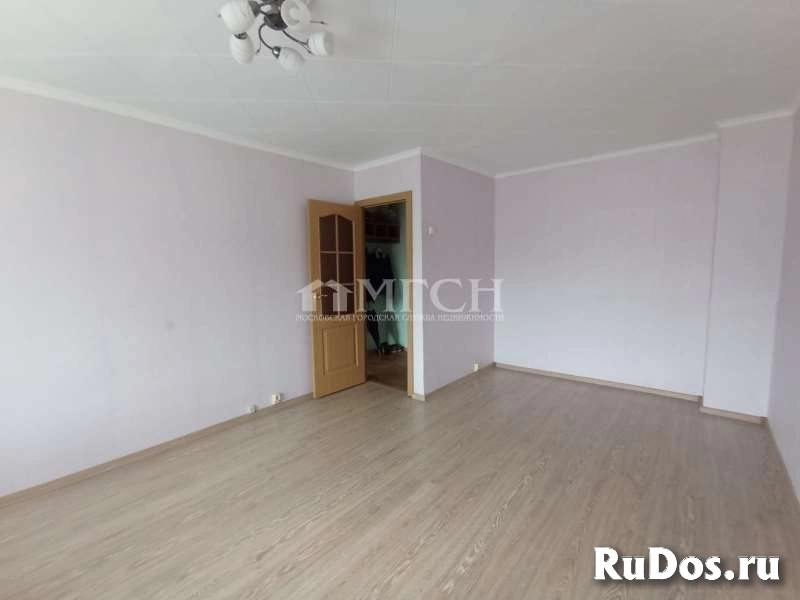 Продам 1 комнатную квартиру 35.4 м2 изображение 4
