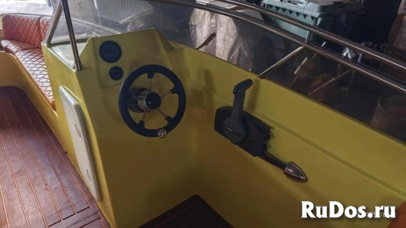 Лодка пластиковая Касатка-700 спорт Под ключ изображение 3