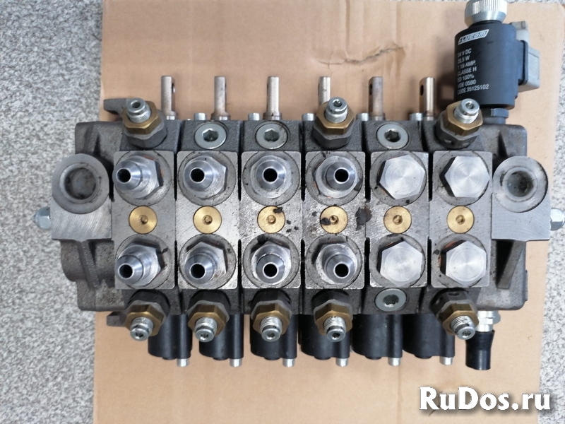 Распределитель Salami vdm06 623470 в Иловлинском р-не фото