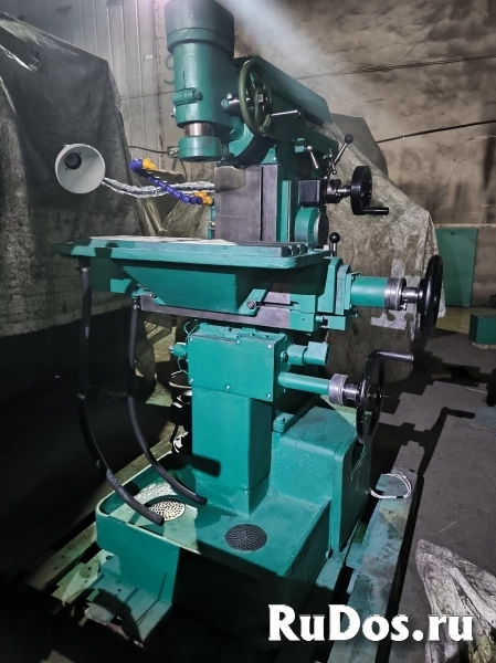 Станок фрезерный 675П широкоуниверсальный продам фото