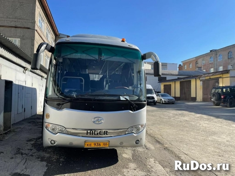 Аренда автобуса и минивэна фото