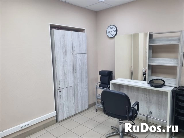 Аренда полностью оборудованной парикмахерской 21 м2 фотка