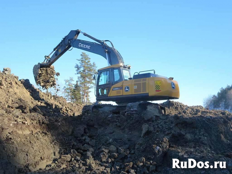 Гусеничный экскаватор John Deere 260, 2021 г., гарантия, 2 шт изображение 5