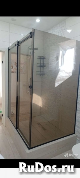 Душевые ограждения из стекла 8мм на заказ фото