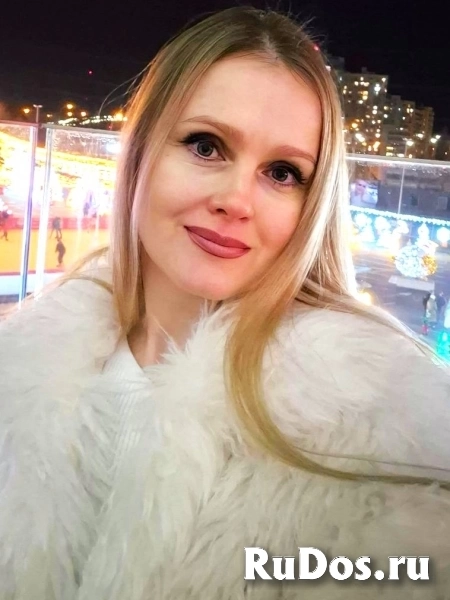 м. Международная в поисках адекватного мужчины +7 (931) 583-44-85 фотка