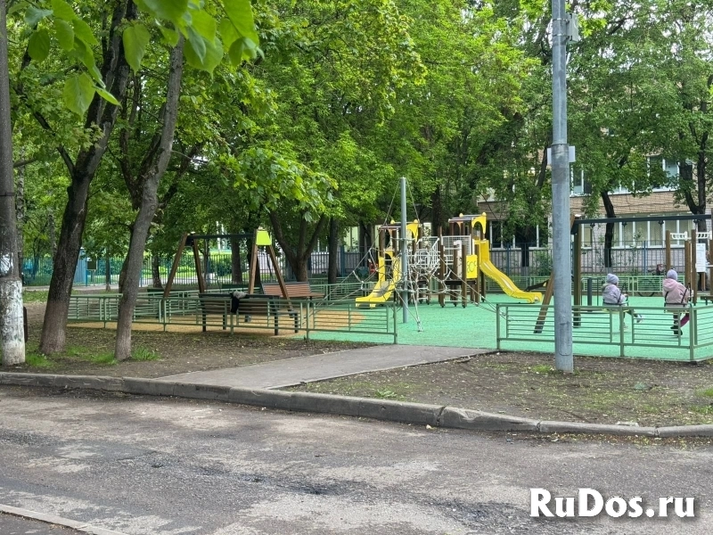 Продается квартира, три комнаты 60.2 кв.м. изображение 9