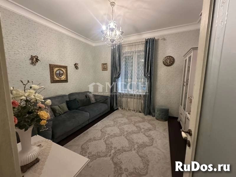 Продам 2 комнатную квартиру 62 м2 фотка