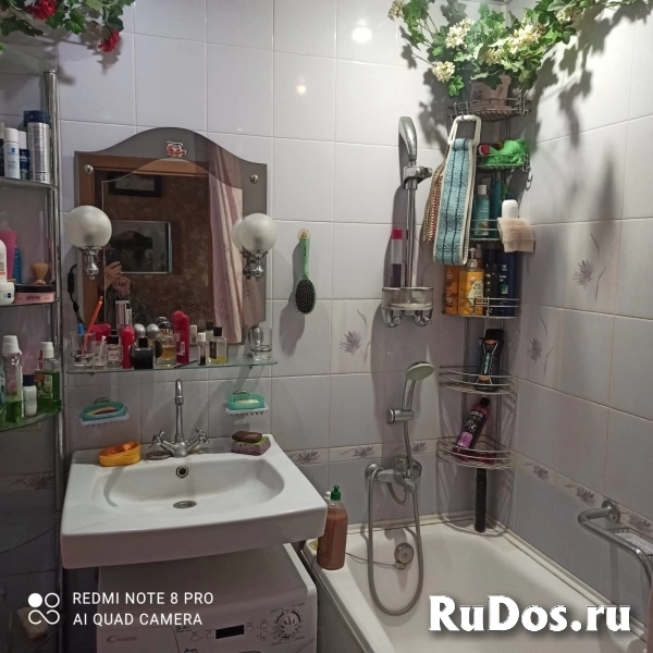 Сдам женщине 1 комнату в 3-х комнатной квартире изображение 5