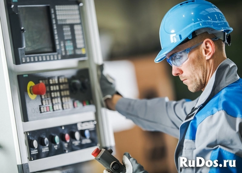 Наладчик ЧПУ,ПУ и др.. С опытом работы фото