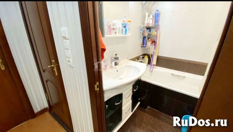 Продам 2 комнатную квартиру 61 м2 изображение 9