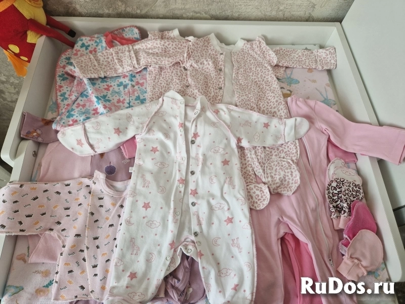Продам детские вещи фото
