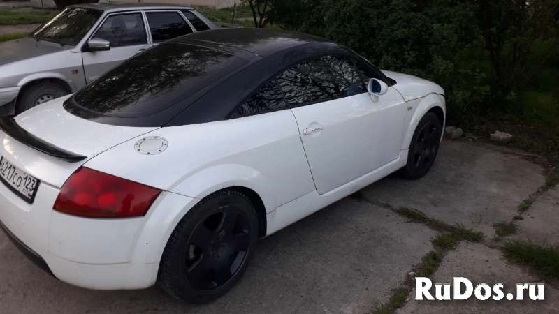 Audi TT изображение 8