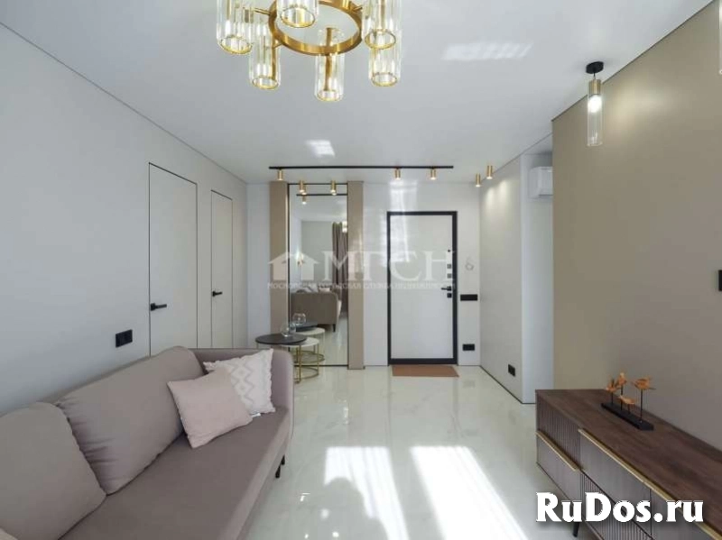 Продам 2 комнатную квартиру 47.8 м2 изображение 5