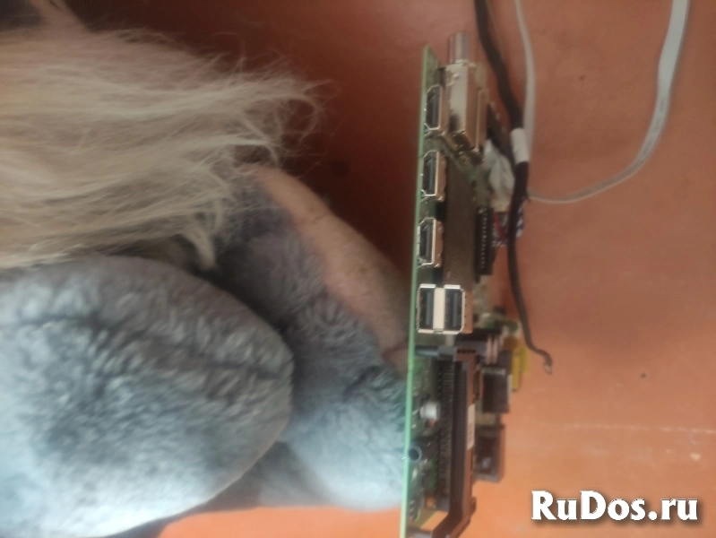 Плата на smart TV телевизор изображение 8