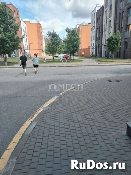 Продам 2 комнатную квартиру 56 м2 изображение 3