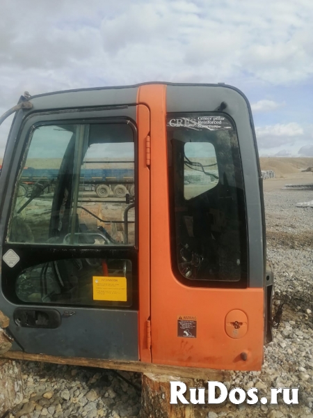 Кабина от экскаватора Hitachi zx 330/1 изображение 8