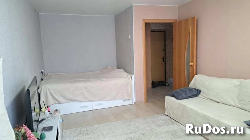 Продам квартиру возле метро фотка