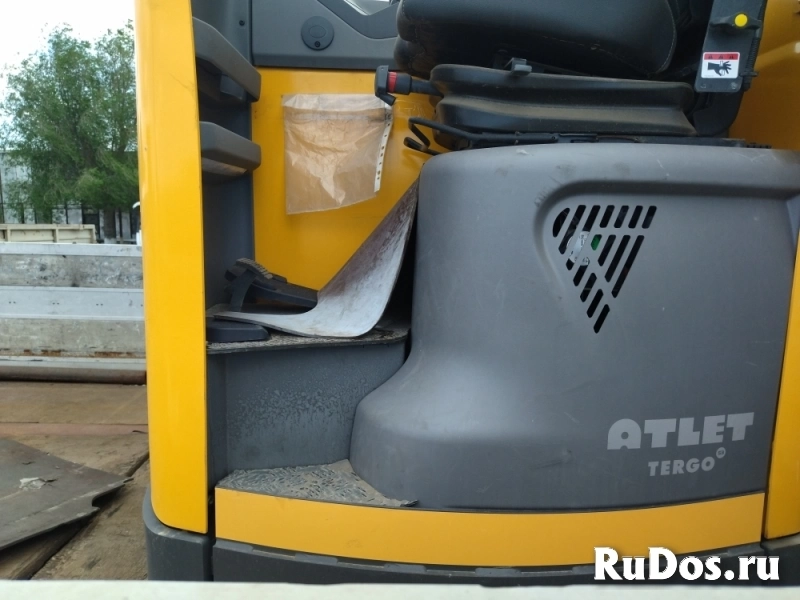 Штабелер типа reach-truck ATLET UND 140 фотка