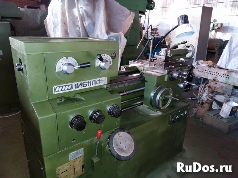 Станок токарно-винторезный повышенной точности ИЖ 1И611ПФ-1 фото
