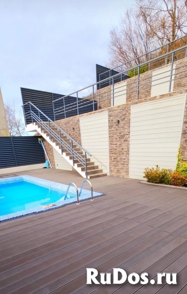 Коттедж премиум класса с потрясающим видом на море. изображение 4