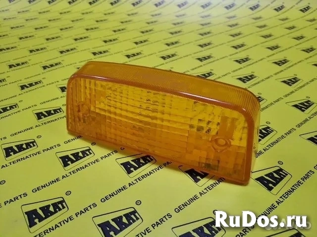 Стекло стоп-сигнала JCB 700/38401 фотка