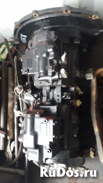 Насос б/у экскаваторов JCB 220 фото