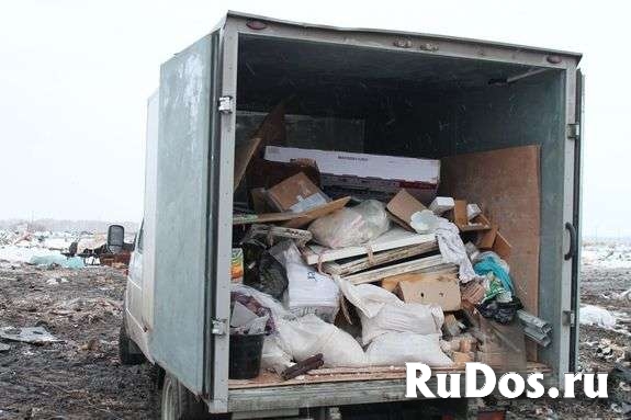 Вывоз мусора из квартиры газелью фото