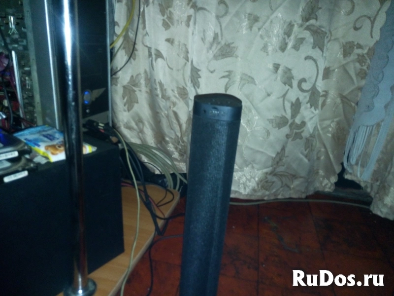 Портативный проигрыватель колонка новая фотка