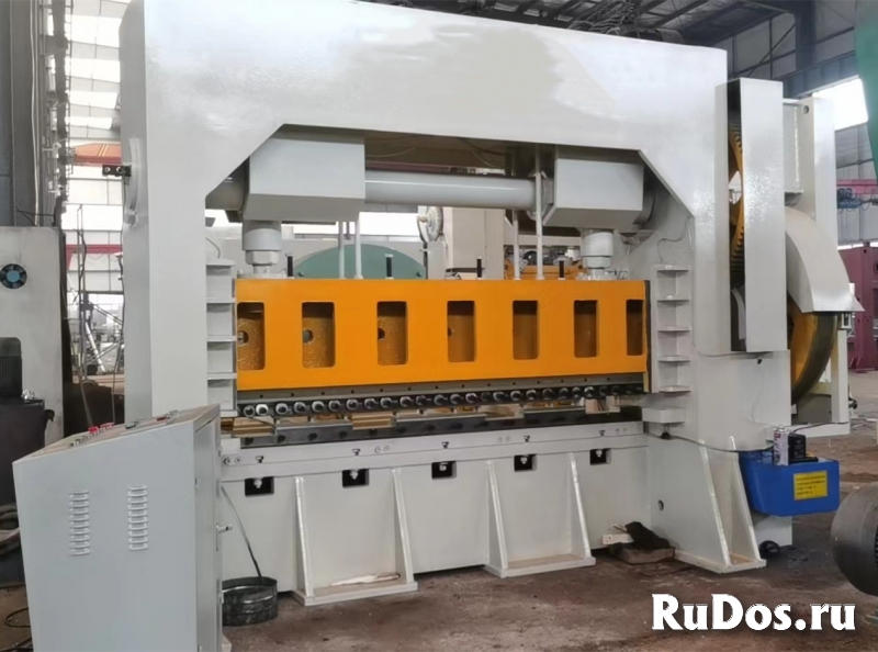 Станок для производства просечно-вытяжного листа фото