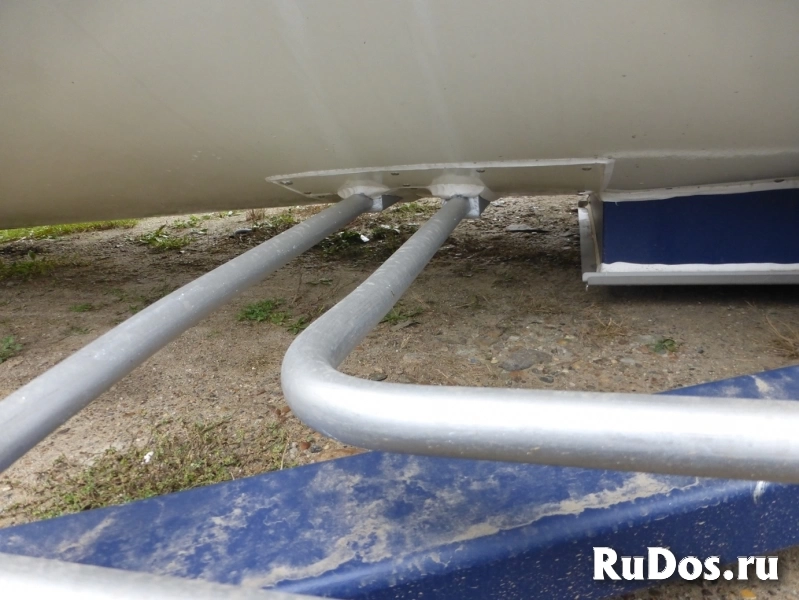 Танк-контейнер тип Т11 объём 21м3 для перевозки компонентов эмульсионных взрывчатых веществ, новый. фотка