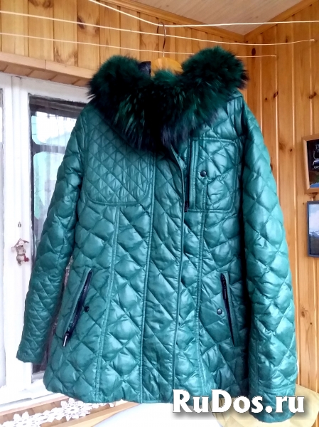 Куртка женская-пуховик бу в отличном состоянии фото