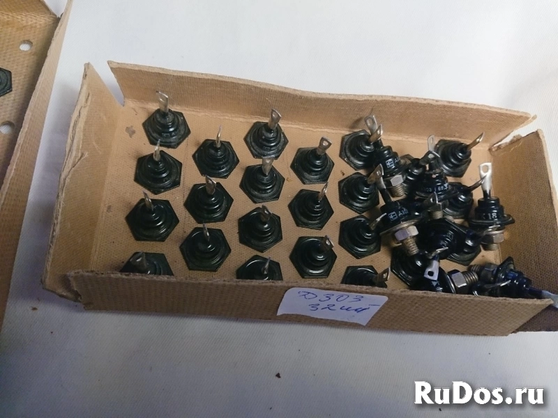 Тиристоры.  Оптроны.  Симисторы.  Диоды.  Стабилитроны.  Динисторы.  Варикап.. изображение 12