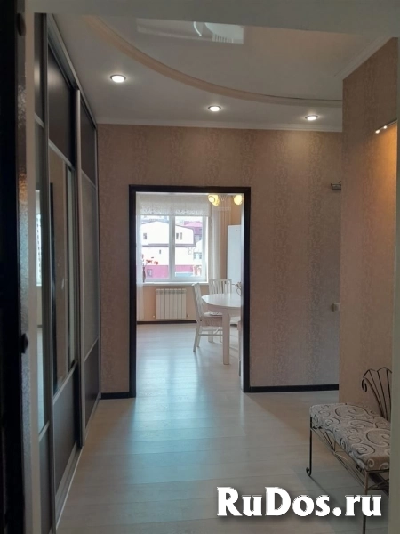 Продам 2 комнатную квартиру 61 м2 изображение 3