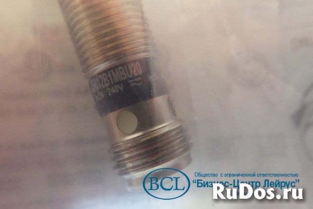 Датчик Senors Telemecanique XS612B1MBU20 фотка