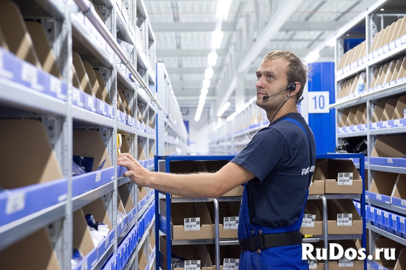 Комплектовщик фото