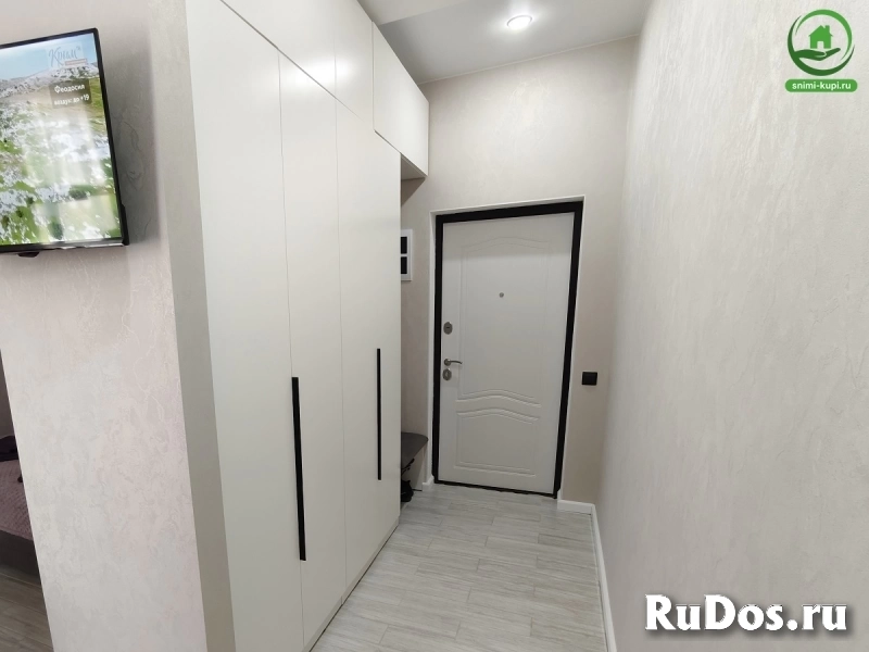 Квартира-студия люкс с видом на море изображение 3