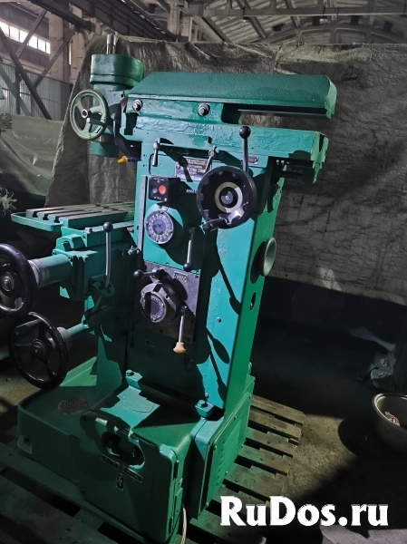 Станок фрезерный 675П широкоуниверсальный продам изображение 4