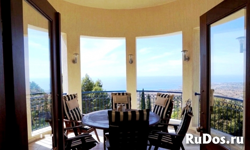 Эксклюзивная VIP-вилла с панорамным видом на море в Пафосе-Кипр изображение 11