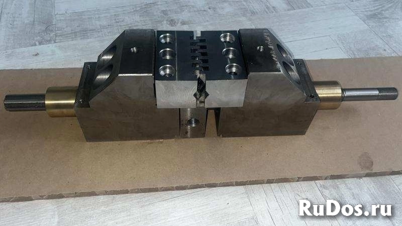 Запасные части к резьбонарезным станкам: всё для бесперебойной работы оборудования изображение 3