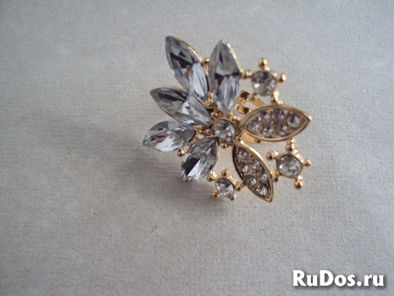 Комплект ювелирных изделий. Прозрачный хрусталь изображение 5