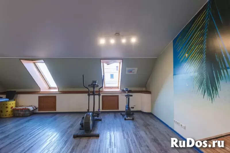 Коттедж 272 м² на участке 4 сот. изображение 8