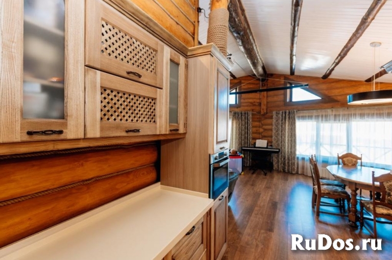 Загородный брусовой дом. изображение 4