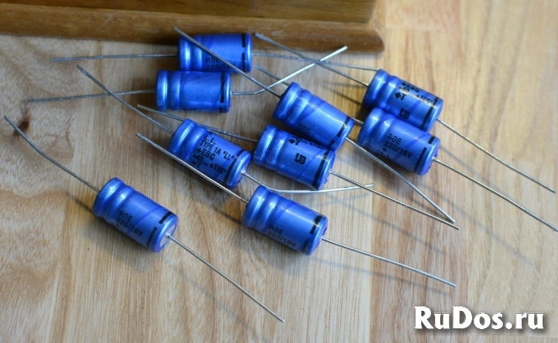 Конденсаторы  электролитические ROE, Германия, винтаж изображение 7