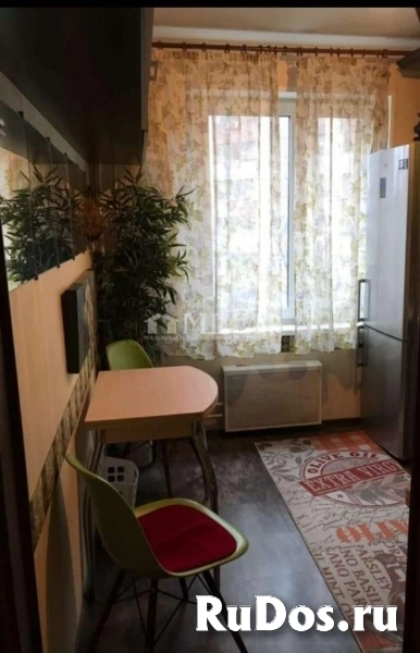 Продам 1 комнатную квартиру 33 м2 фотка